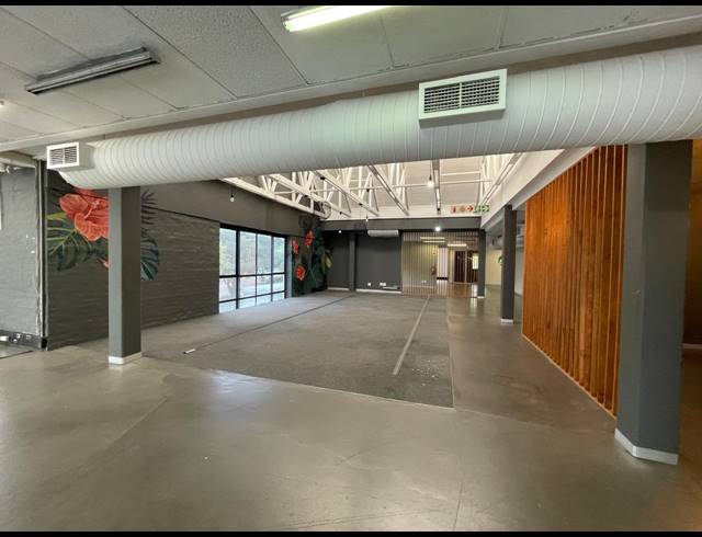 2,859M² OFFICE TO LET IN BRYANSTON